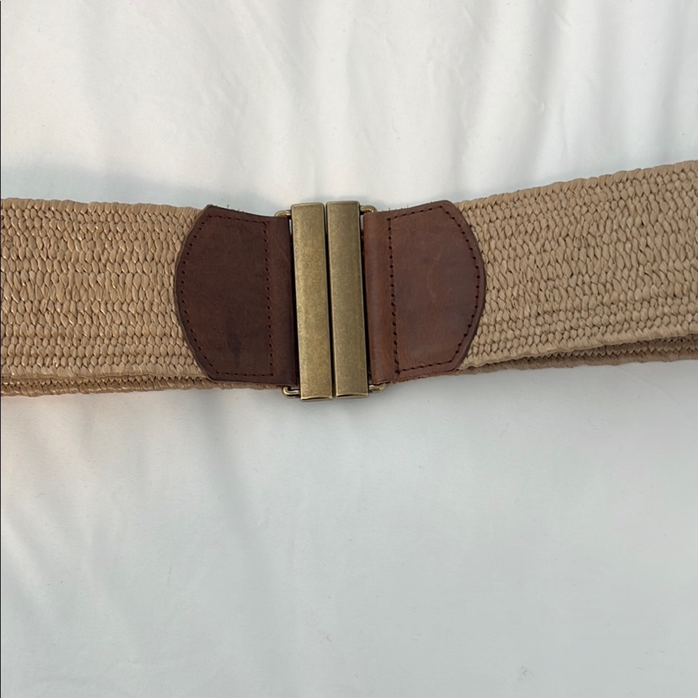 Women’s Stretch Tan and Gold Woven Belt with leather and Bronze Buckle - S/XS
